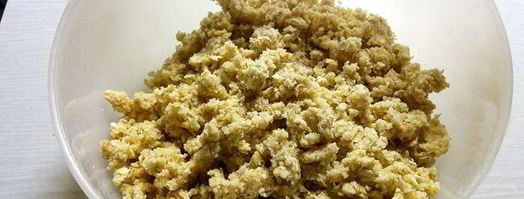 айвовый крамбл из смеси хлопьев. Шаг 3