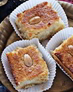 Арабская сладость Басбуса с миндалем