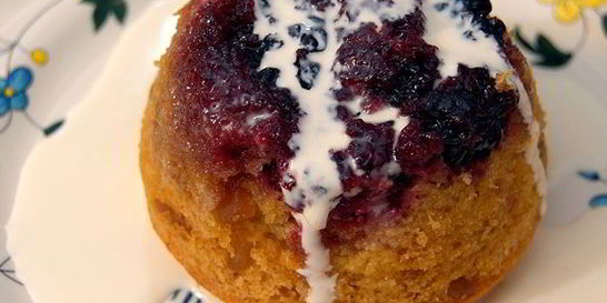 Ежевичные пудинги с имбирем