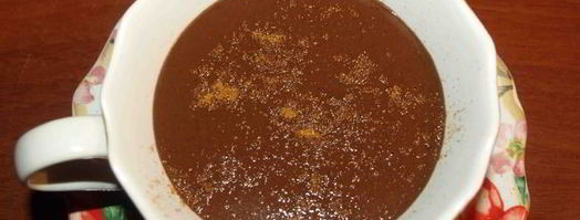 горячий шоколад с перцем чили и взбитыми сливками. Шаг 4