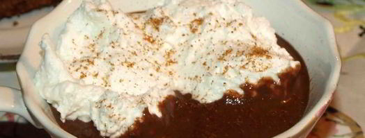 горячий шоколад с перцем чили и взбитыми сливками. Шаг 5