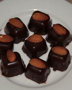 Домашние конфеты с вишневым ликером