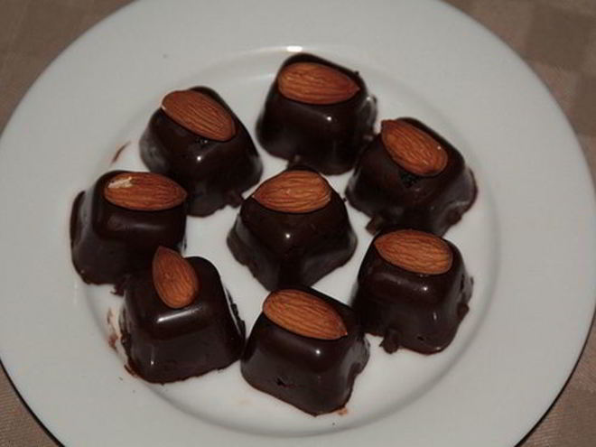 Рецепт домашних конфет с вишневым ликером