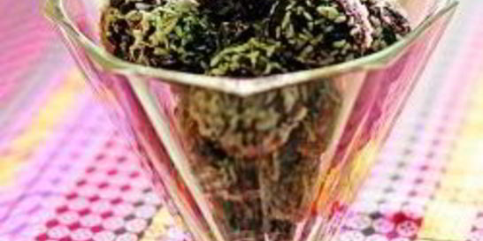 Конфеты из орехов и чернослива