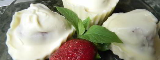 конфеты клубника в белом шоколаде. Шаг 7