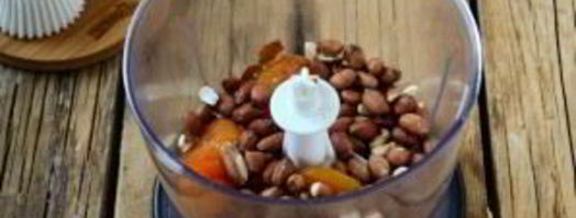 полезные конфеты. Шаг 2