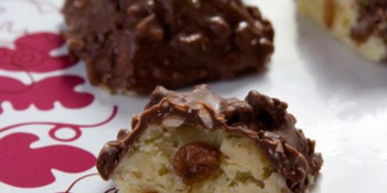 Шоколадные конфеты с фундуком