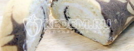 бисквитный рулет с кремом новогодний салют. Шаг 16