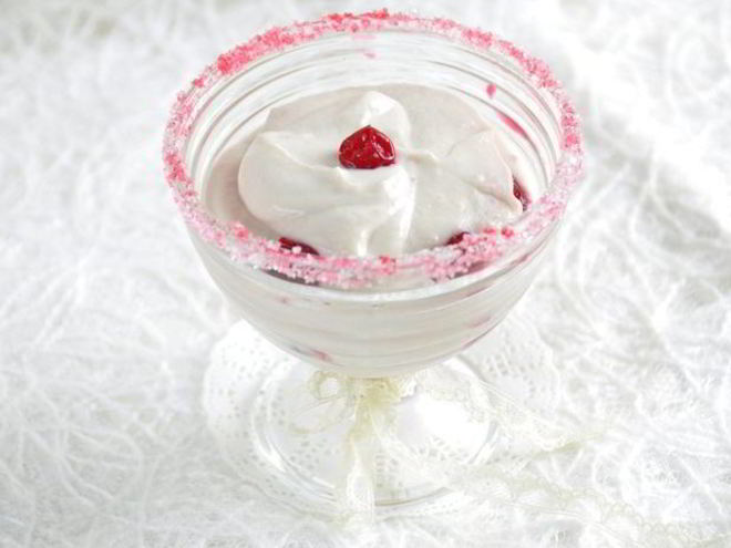 Рецепт десерта вишня с банановым кремом