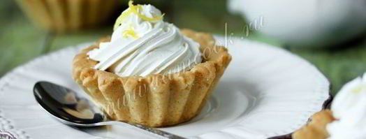 корзиночки с белковым кремом. Шаг 10