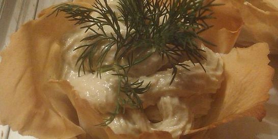 Корзиночки с кремом из авокадо