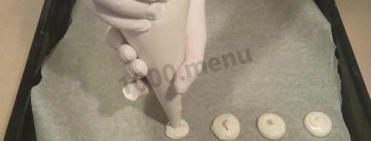 макаруны с шоколадным кремом. Шаг 5