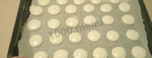 макаруны с шоколадным кремом. Шаг 7