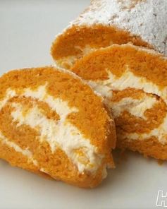 Морковный рулет с творожно-шоколадным кремом