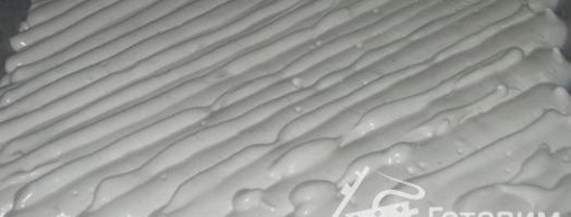 рулет на белках с заварным кремом. Шаг 3