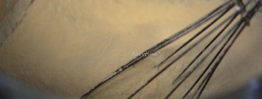 рулет со швейцарским маслянным кремом. Шаг 3