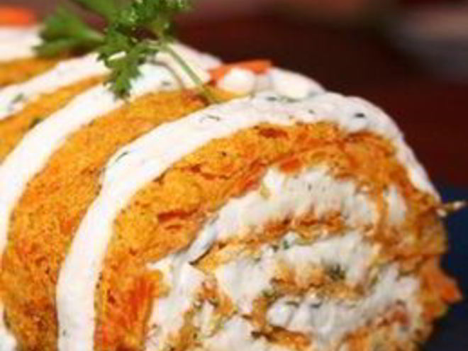 Рецепт рыжего рулетика с творожным кремом и рыбкой