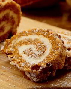 Тыквенный бисквитный рулет кремом