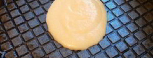 вафельные корзиночки с белковым кремом. Шаг 4