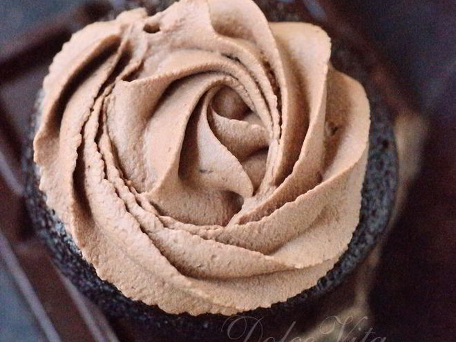 Рецепт взбитого шоколадного крема-ганаша