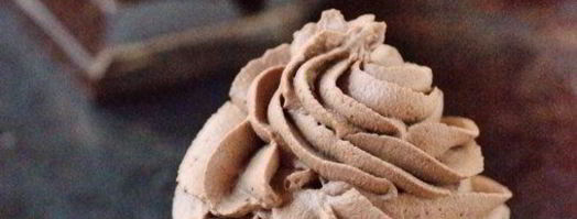 взбитый шоколадный крем-ганаш. Шаг 12