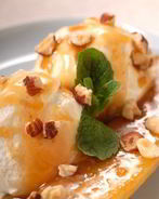 Карамельно-апельсиновый соус для мороженого