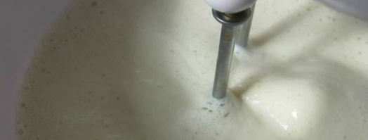 мороженое из зеленого чая с мятой и корицей. Шаг 3