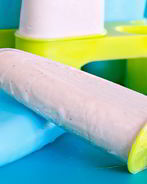 Простое клубничное мороженое