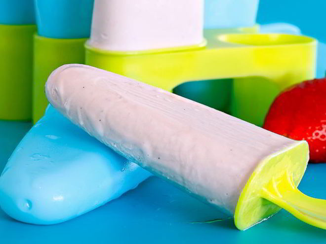 Рецепт простого клубничного мороженого