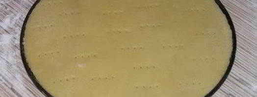 торт-мороженое с безе и красными ягодами. Шаг 5