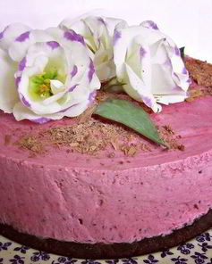 Торт-мороженое Ягодно-ореховый дуэт