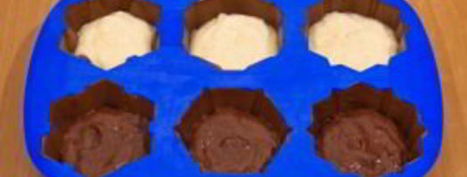 ванильно-шоколадное мороженое в шоколадной глазури. Шаг 12