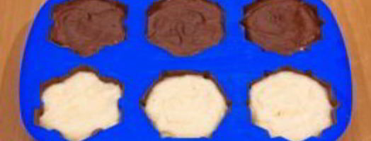 ванильно-шоколадное мороженое в шоколадной глазури. Шаг 13