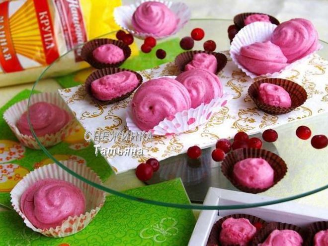 Рецепт клюквенного мусса-зефира на манной крупе