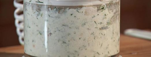 рулет с муссом из трески и брусничным соусом. Шаг 4