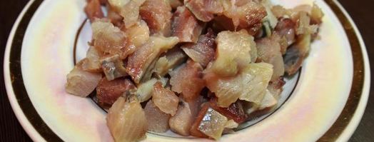 селедочный мусс на свекольных чипсах. Шаг 3