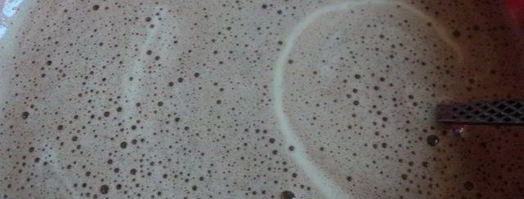 шоколадный рулет с черничным муссом. Шаг 3