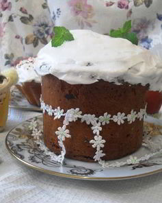 Ароматный кулич с мятой