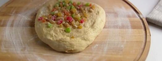 кулич пасхальный медовый на воде с цукатами и изюмом. Шаг 12