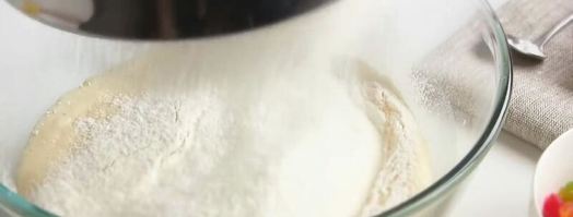 кулич пасхальный медовый на воде с цукатами и изюмом. Шаг 6