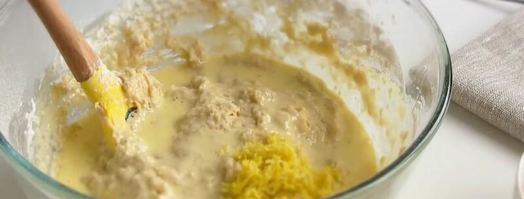 кулич пасхальный медовый на воде с цукатами и изюмом. Шаг 8