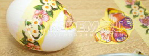 пасхальные яйца бабочки-цветочки. Шаг 4