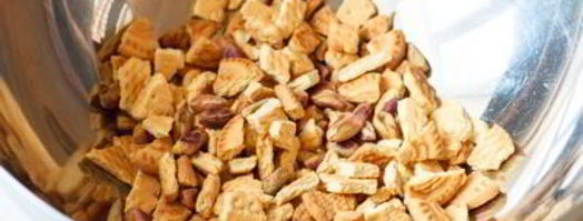 шоколадная колбаса с ромом и фисташками. Шаг 3