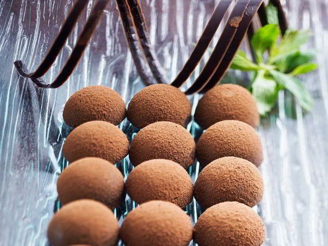 Рецепт шоколадных трюфелей с пралине из рисовых хлопьев nordic