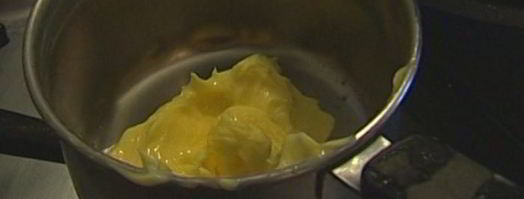 сливы, запеченные под хрустящей корочкой. Шаг 6