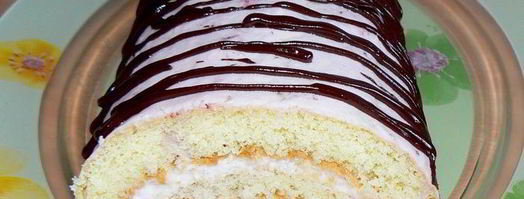 рулет бисквитный с клубнично-сливочным суфле. Шаг 9