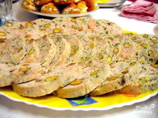 Рецепт суфле из курицы с фисташками