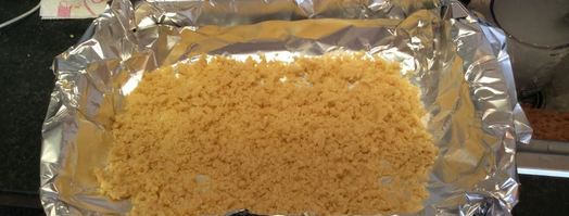 суфле из тыквы, медовый крамбл, облепиховые сорбет и ганаш. Шаг 7