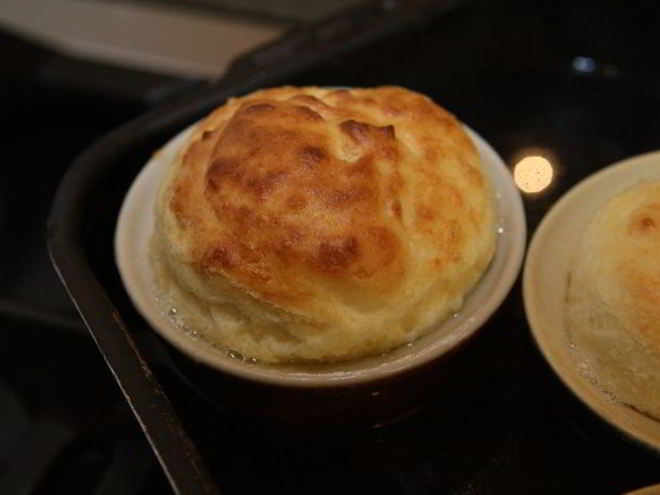 Рецепт сырного суфле с пряностями