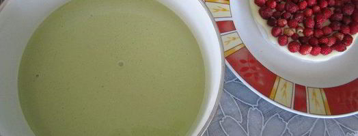 торт-суфле мята с земляникой. Шаг 21